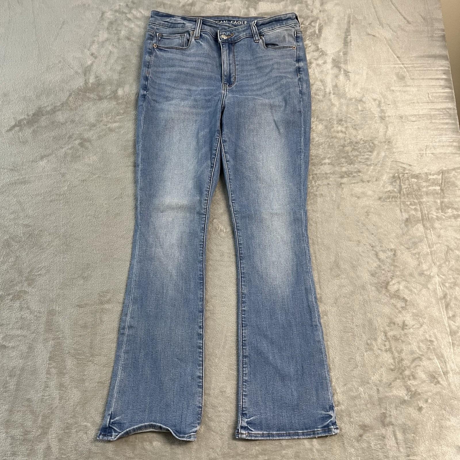 American Eagle High Rise Skinny Kick Jeans Womens 8 Short Light Wash Raw Hem